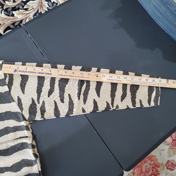 Bob Mackie Vintage tunic style top TIGER  Gold Black Size P/M Designer - Picture 11 of 16